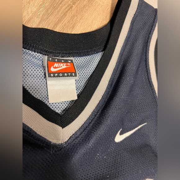 Georgetown Nike basketball jersey | Allen Iverson - Picture 3 of 5